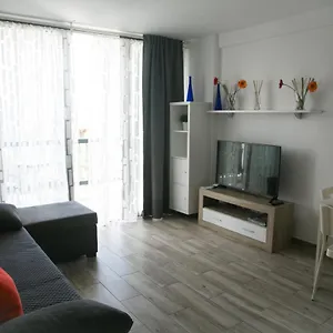 https://vina-del-mar-5.tenerifehoteles.net